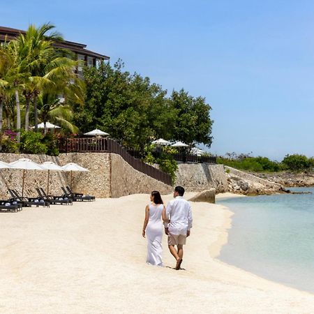 Dusit Thani Mactan Cebu Resort Lapu-Lapu City Exterior photo Beach at The Westin Maldives