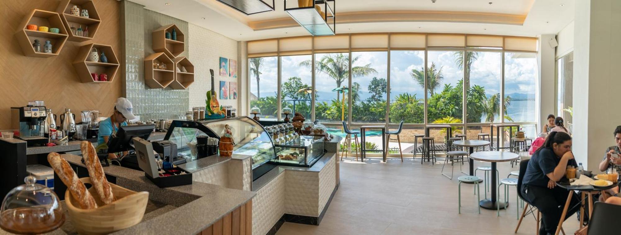 Dusit Thani Mactan Cebu Resort Lapu-Lapu City Exterior photo The Coffee Bar
