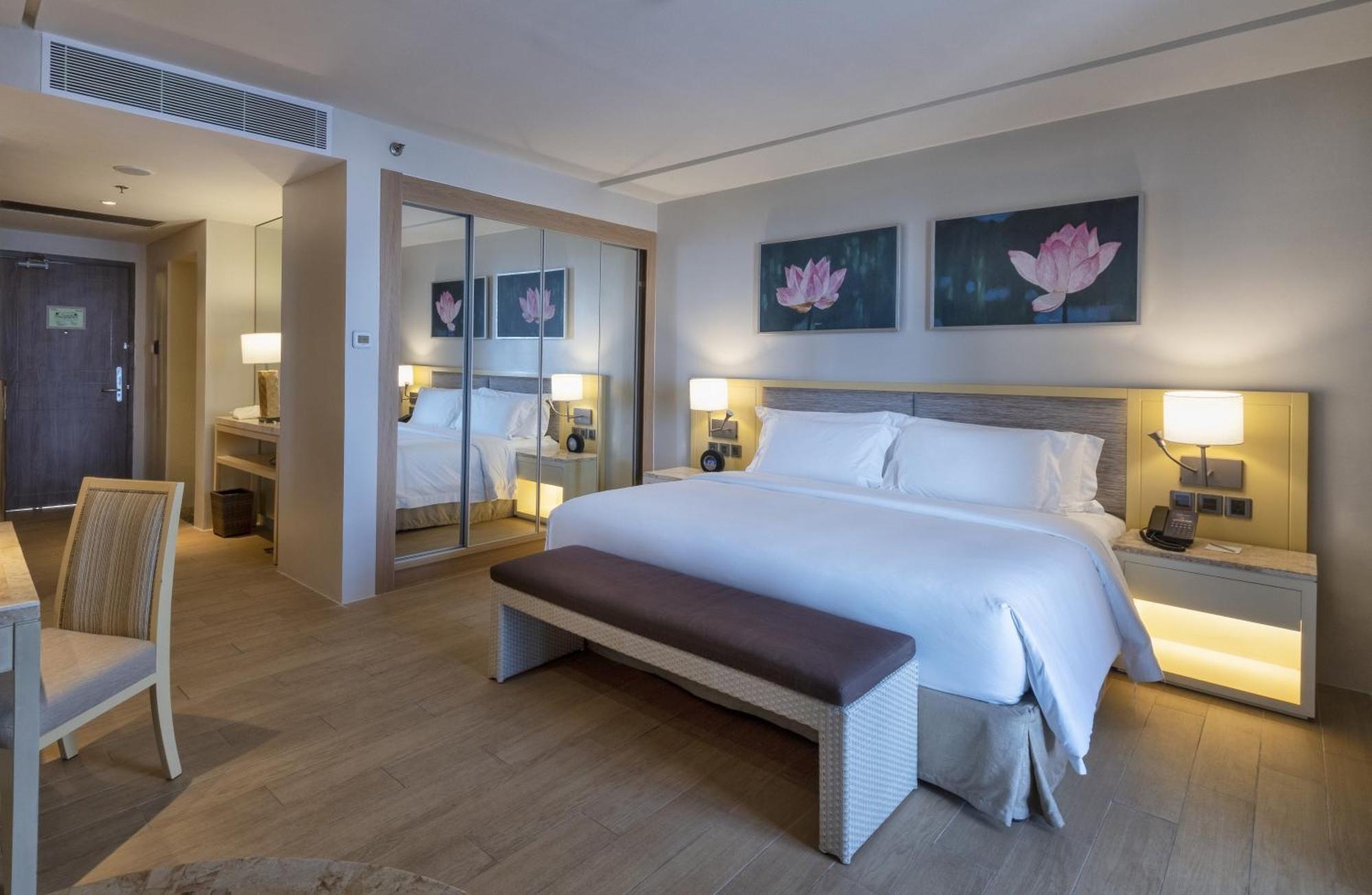 Dusit Thani Mactan Cebu Resort Lapu-Lapu City Exterior photo Deluxe Room